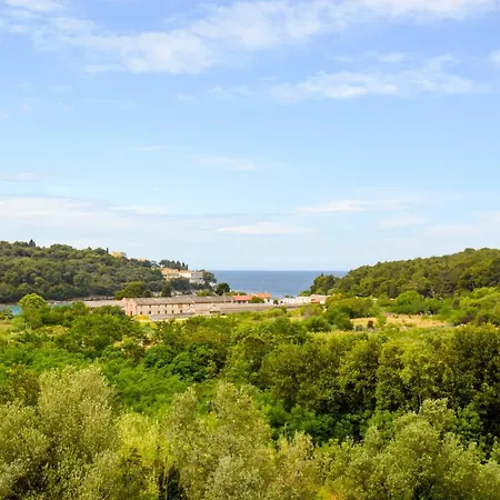 Apartment Lungo Mare Pula